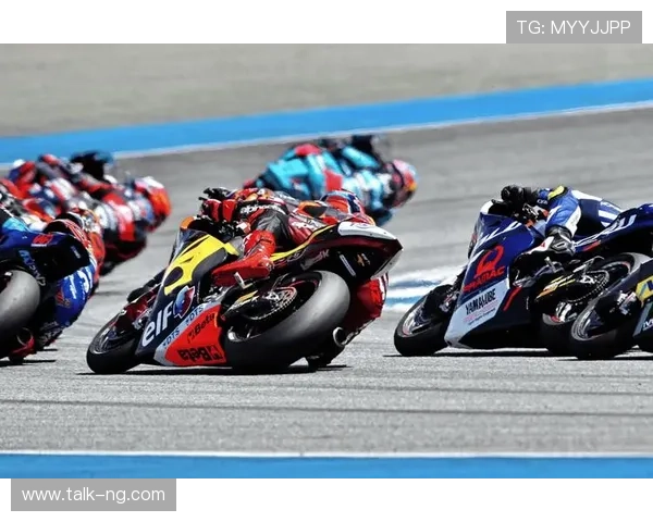 2026 MotoGP赛季揭幕战精彩回顾 车手们激烈角逐争夺总冠军荣耀