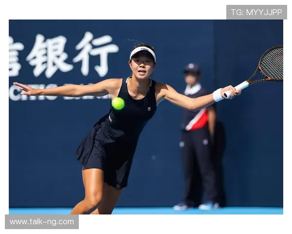 全新网球赛事揭幕 明星选手挑战自我 展现竞技巅峰风采