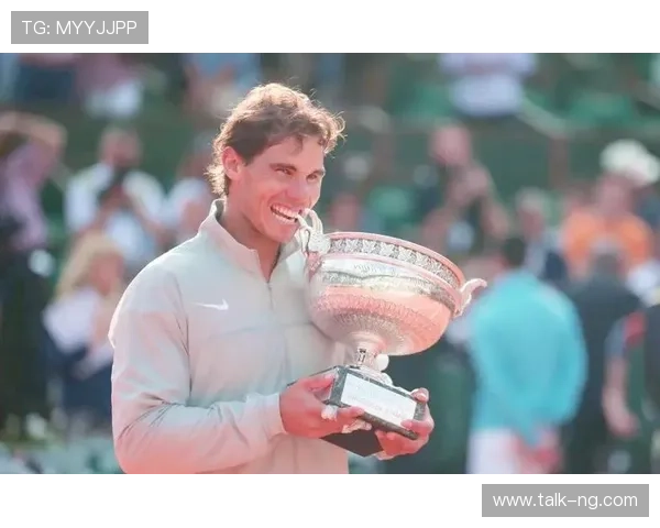 网坛风云再起新星崛起与老将坚守交织赛季格局激烈变化引关注